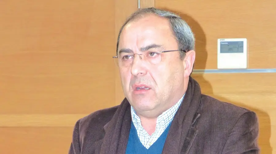 Ex-presidente de Ourém contra hipermercado em imóvel classificado Ex-presidente de Ourém contra hipermercado em imóvel classificado