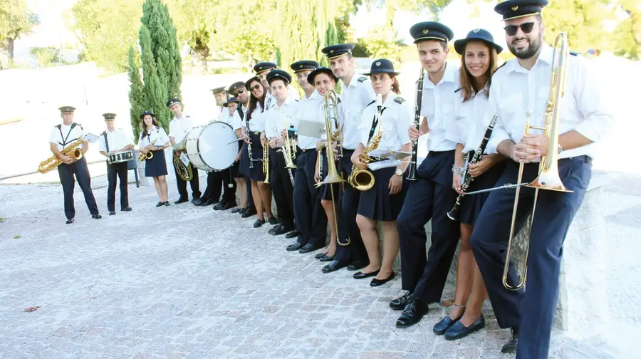 Mais de 150 anos a dar música Mais de 150 anos a dar música