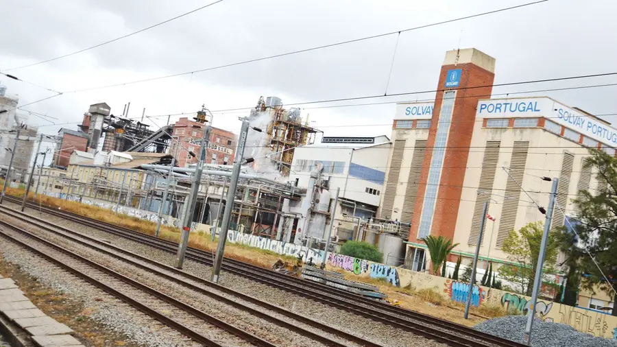 Solvay da Póvoa de Santa Iria não deverá receber trabalhadores de Carnaxide