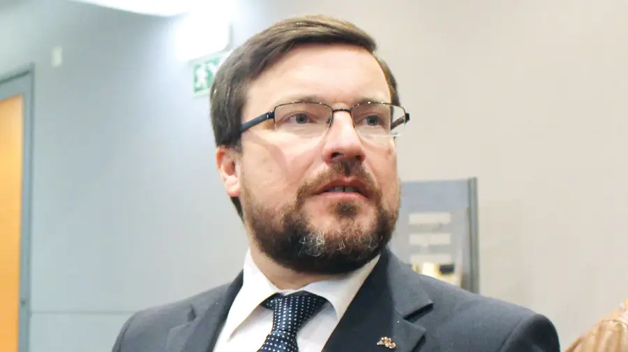 Câmara de Santarém exige ao Governo o pagamento de dois milhões de euros Câmara de Santarém exige ao Governo o pagamento de dois milhões de euros