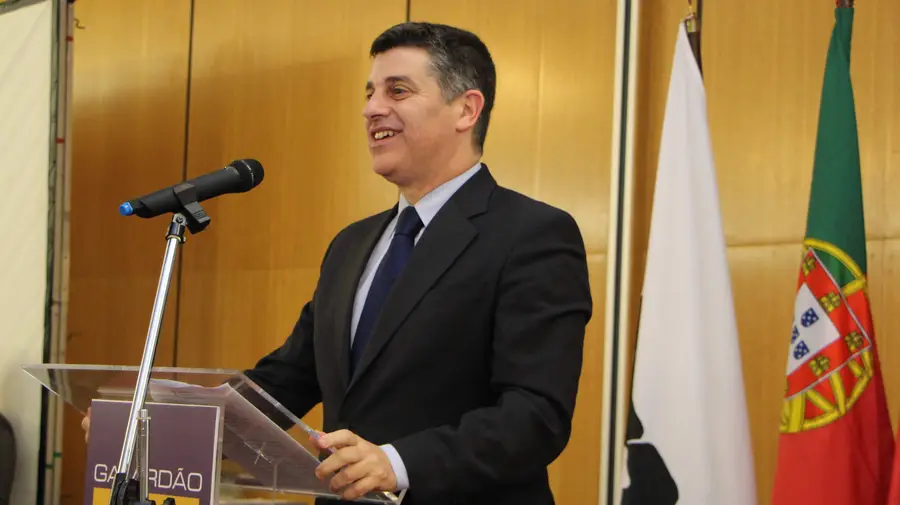 Ministro da Economia elogia papel dos autarcas durante Galardão Empresa do Ano