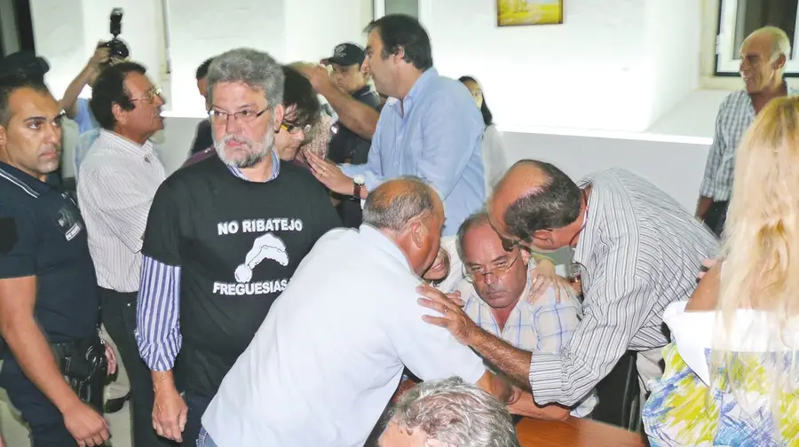 A fusão de freguesias A fusão de freguesias