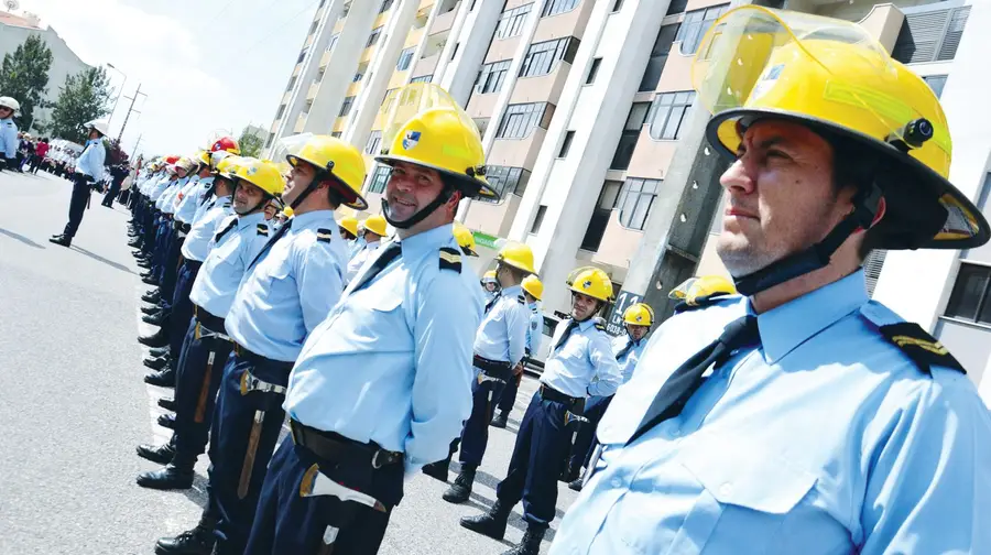 Bombeiros de Vila Franca de Xira vão receber apoio extra de 450 mil euros