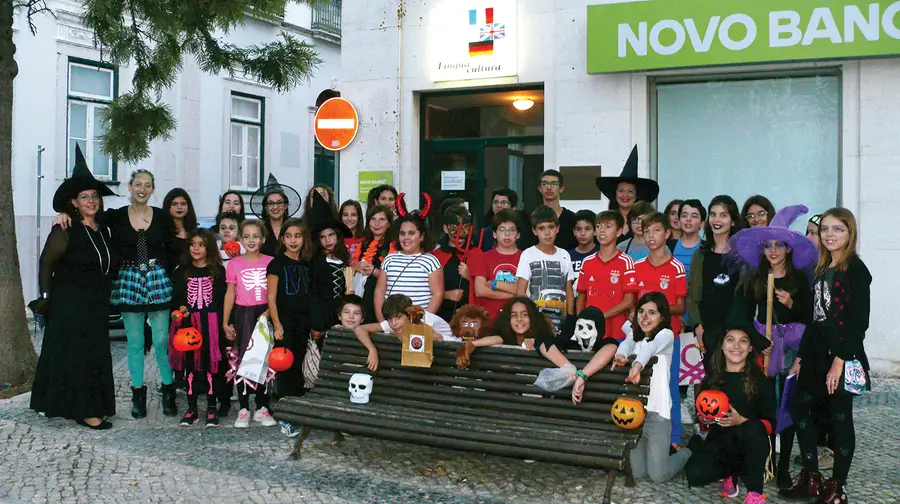 Linguacultura - Centro de Línguas de Santarém celebrou o Halloween