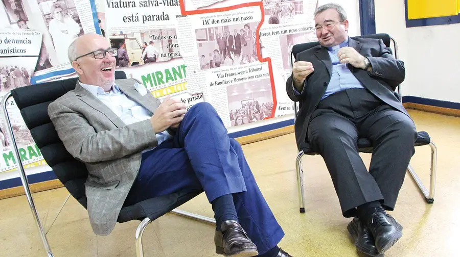 O padre que vota sempre e o gestor que se esqueceu de votar uma vez propositadamente O padre que vota sempre e o gestor que se esqueceu de votar uma vez propositadamente