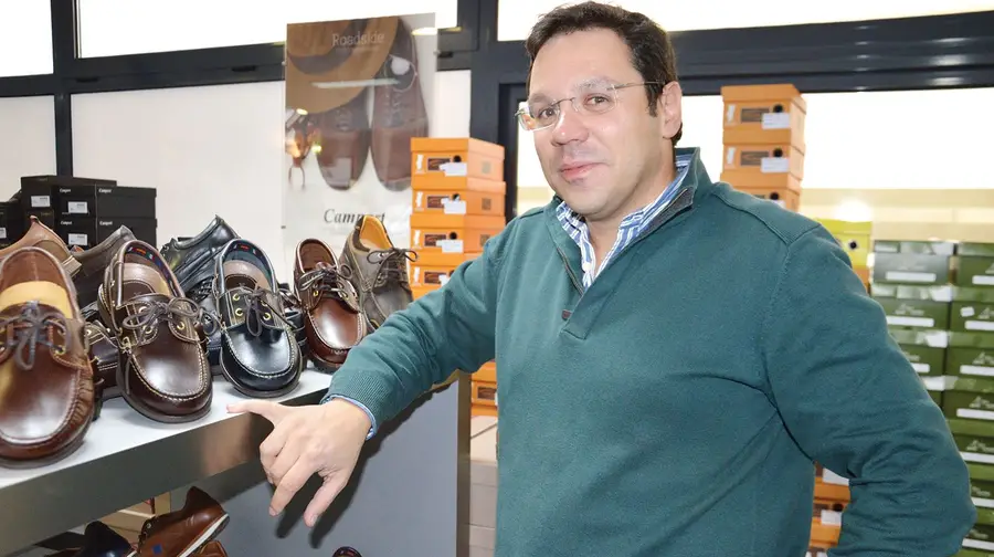 “Pratiquei desporto vinte horas semanais durante vinte anos mas agora não tenho tempo” “Pratiquei desporto vinte horas semanais durante vinte anos mas agora não tenho tempo”