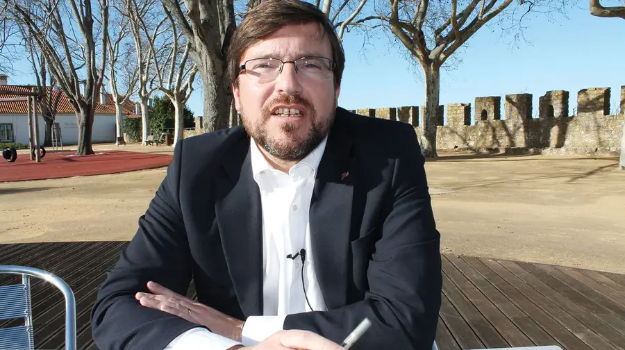 Justiça dá nega pela terceira vez ao presidente da Câmara de Santarém Justiça dá nega pela terceira vez ao presidente da Câmara de Santarém