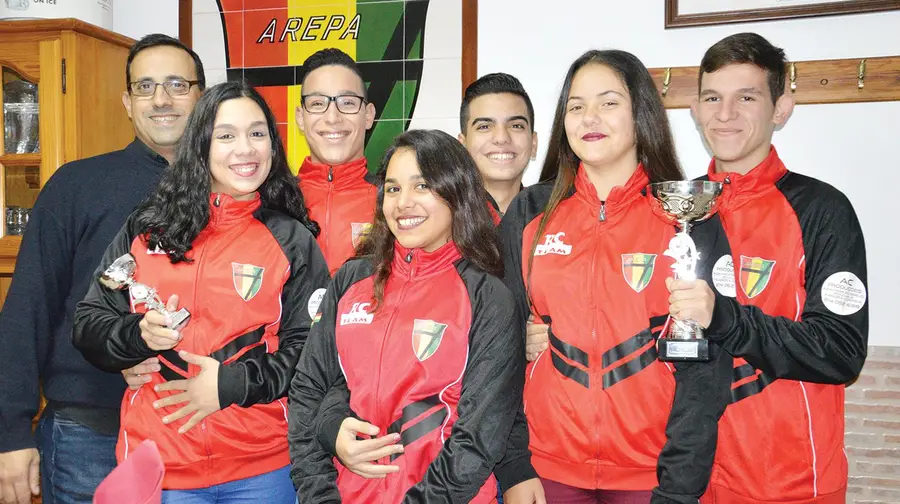 Danças de salão da AREPA fecham ano com campeões nacionais Danças de salão da AREPA fecham ano com campeões nacionais