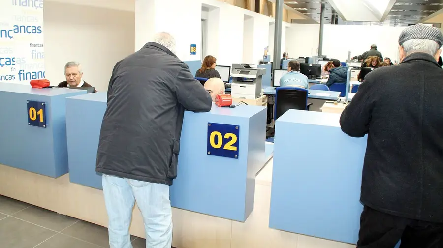 Condições das Finanças de Santarém passam de muito más a muito boas Condições das Finanças de Santarém passam de muito más a muito boas