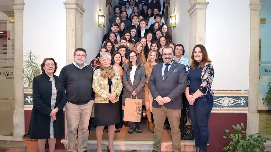 Chamusca entrega 47 bolsas de estudo e de mérito a alunos do concelho