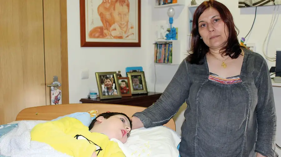 Família do menino que caiu numa fossa recorre à solidariedade e descarta Segurança Social Família do menino que caiu numa fossa recorre à solidariedade e descarta Segurança Social