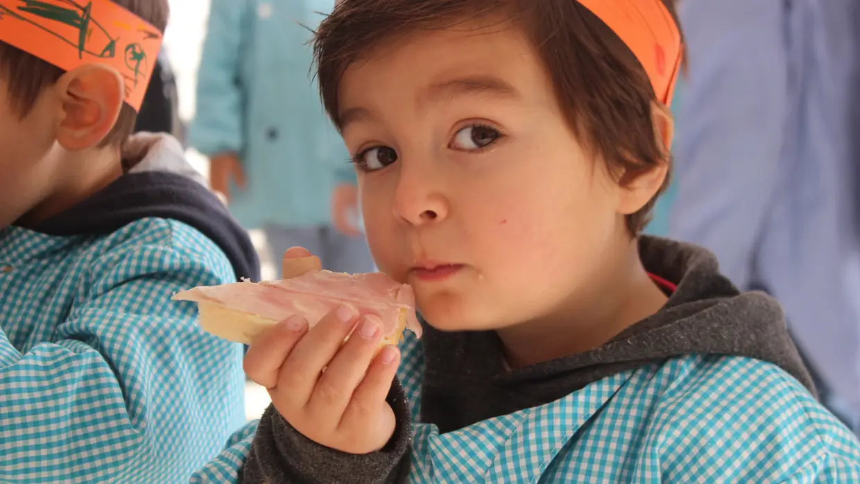 Lanche Saudável dos "Heróis da Fruta" no Centro Escolar dos Charcos em Almeirim