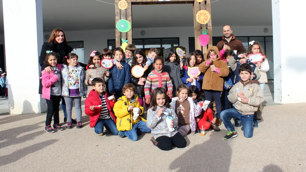 Lanche Saudável dos "Heróis da Fruta" no Centro Escolar dos Charcos em Almeirim