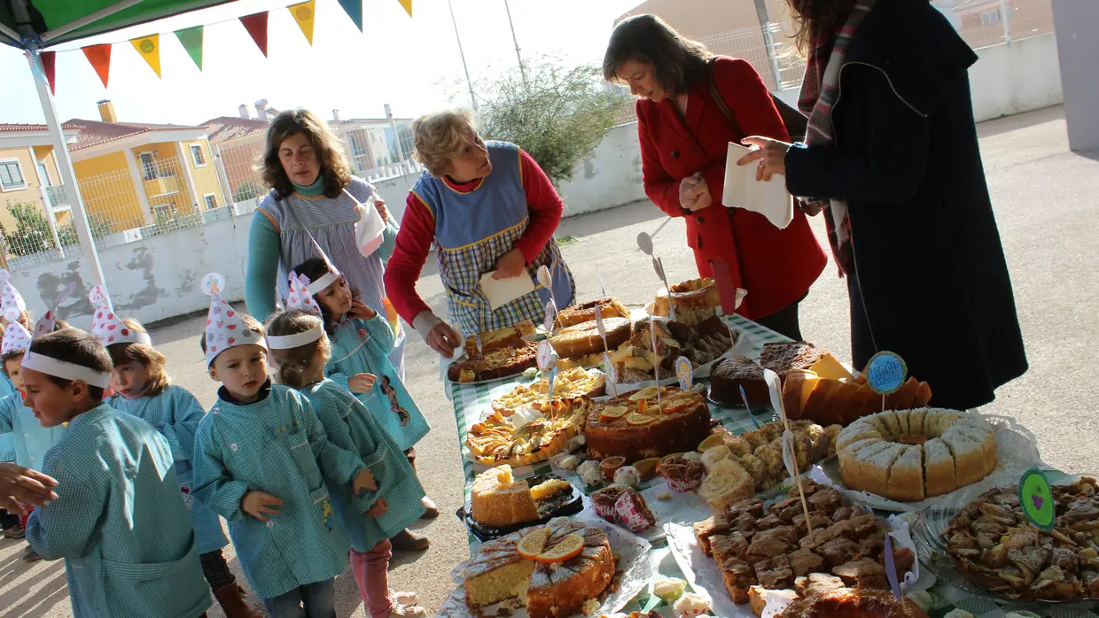 Lanche Saudável dos "Heróis da Fruta" no Centro Escolar dos Charcos em Almeirim