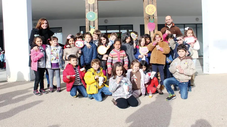 As crianças do Centro Escolar dos Charcos