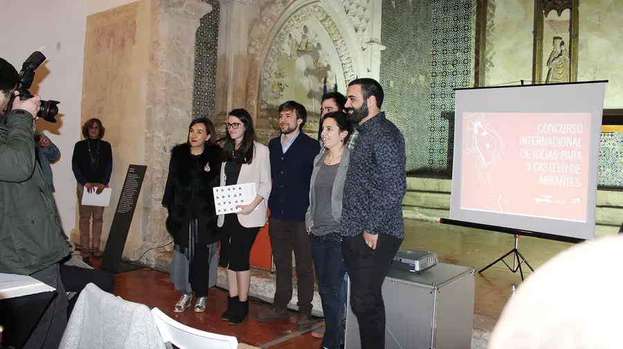 Abrantes apresentou projecto vencedor do Concurso Ideias para o Castelo Abrantes apresentou projecto vencedor do Concurso Ideias para o Castelo