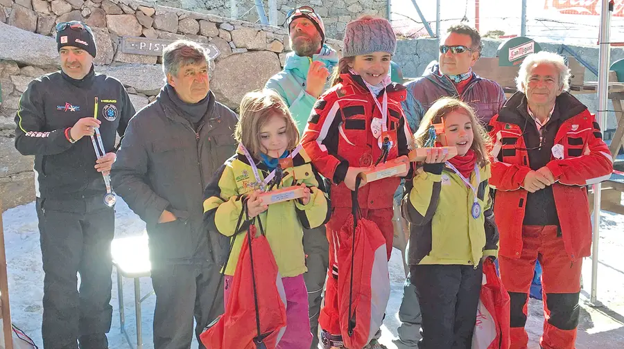 Esquiadoras escalabitanas subiram ao pódio em Espanha