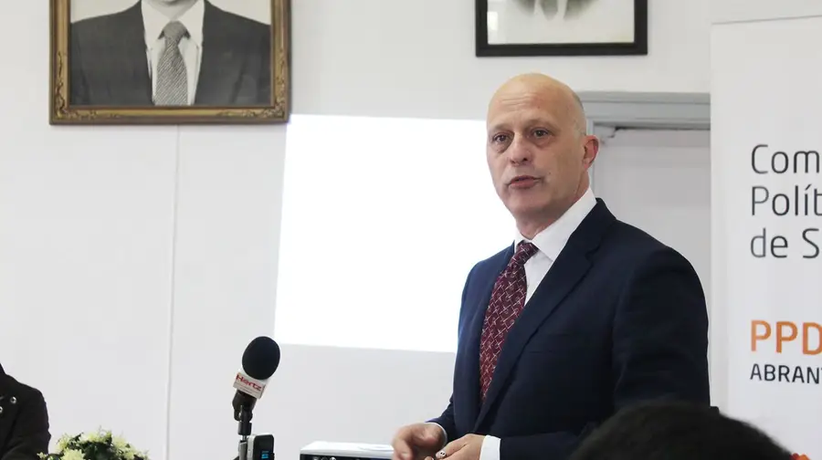 Candidato do PSD à Câmara de Abrantes defende fim das portagens na A23 Candidato do PSD à Câmara de Abrantes defende fim das portagens na A23