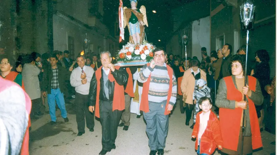 Uma festa do povo, para o povo Uma festa do povo, para o povo