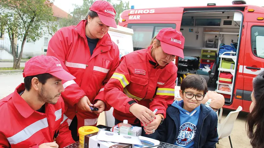 Bombeiros de Tomar com Quartel Aberto por todo o concelho