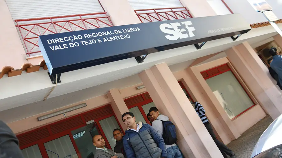 Câmara quer “emagrecer” serviço do SEF em Alverca para evitar problemas