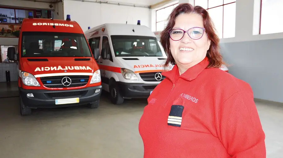 Uma mulher sem medo ao comando dos Bombeiros de Alhandra