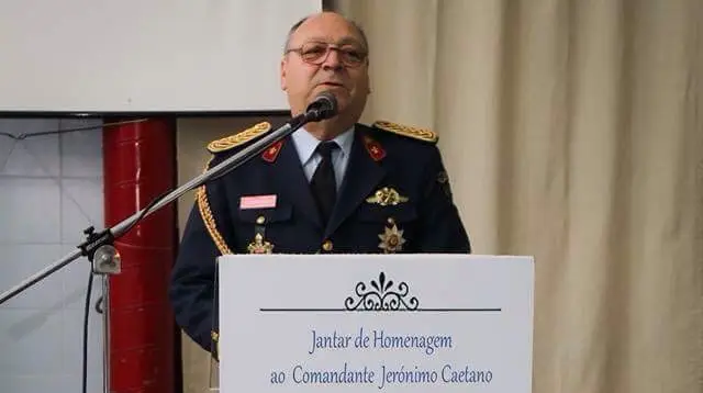 Comandante dos Voluntários de Alhandra homenageado na sua despedida