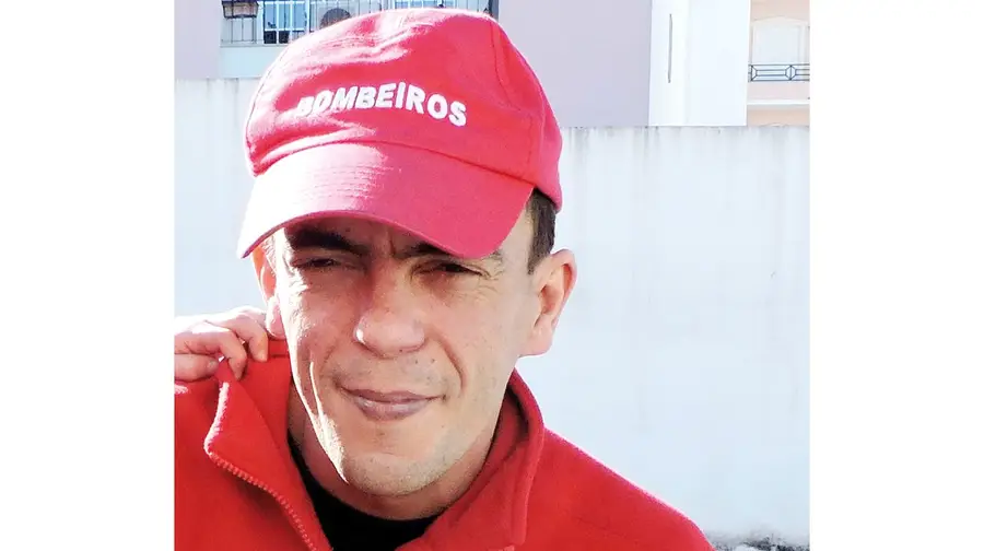 Bombeiro de Abrantes despedido por assédio sexual processa colega que o acusou Bombeiro de Abrantes despedido por assédio sexual processa colega que o acusou
