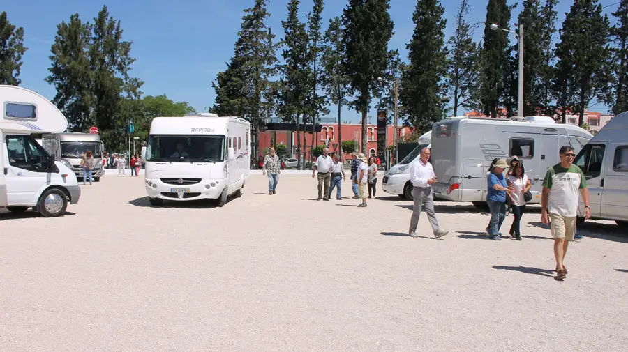 Parque de autocaravanas para captar turistas para Salvaterra