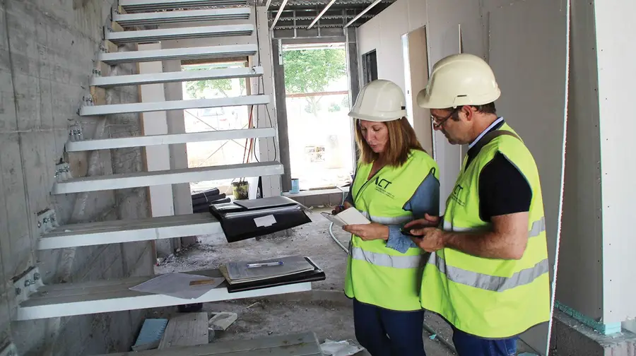 As obras estão mais humanizadas mas ainda se falha muito na segurança As obras estão mais humanizadas mas ainda se falha muito na segurança
