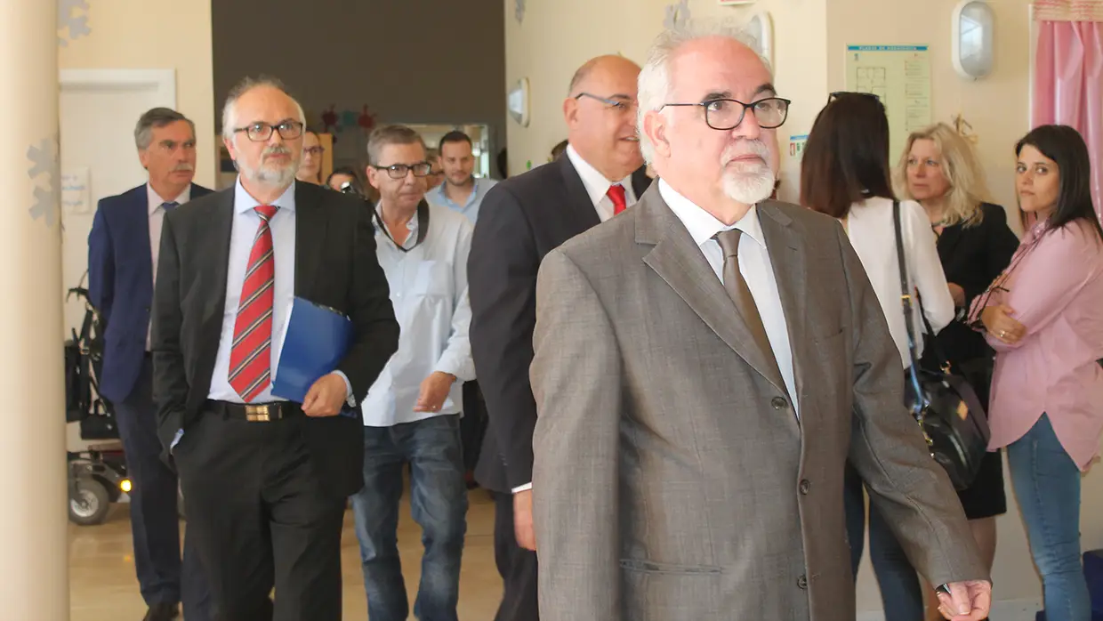 Ministro Vieira da Silva visita ABEI para o 42º aniversário