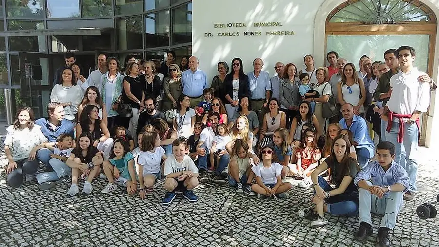 Família de Carlos Nunes Ferreira visitou Biblioteca de Alcanena
