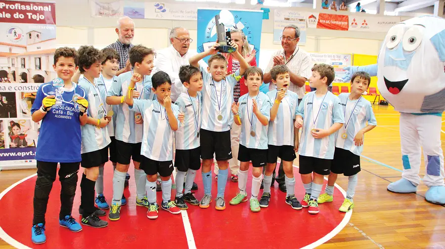 Vitória Futsal Cup com bom desempenho dos anfitriões