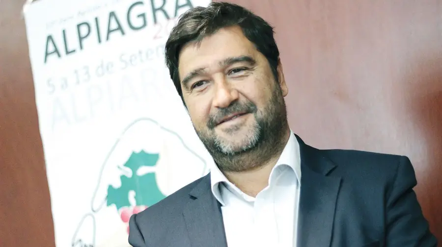 Comunista Mário Pereira recandidata-se à Câmara de Alpiarça Comunista Mário Pereira recandidata-se à Câmara de Alpiarça