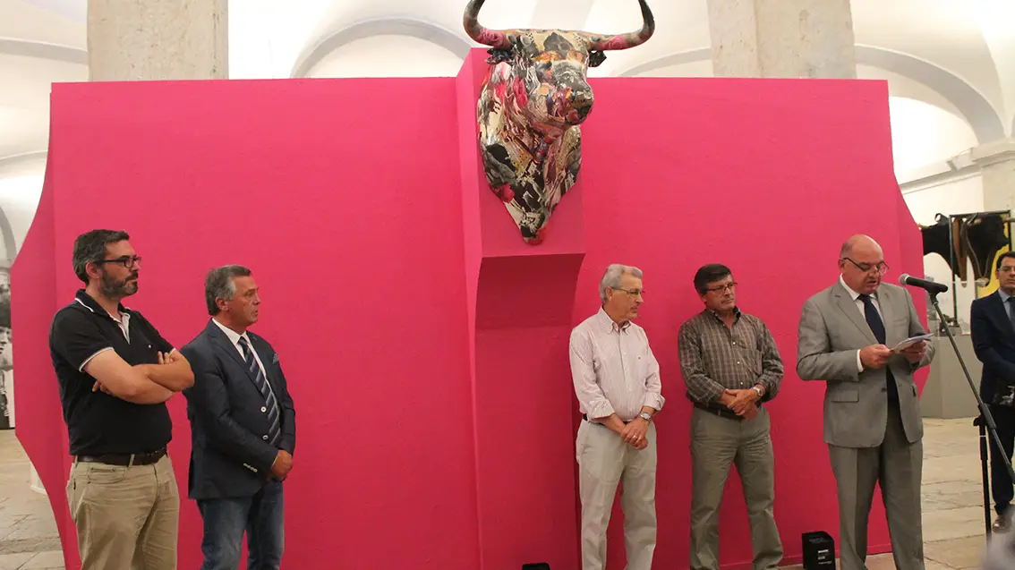Já foi inaugurada a exposição 'Victor Mendes, Toureiro Universal' no Celeiro da Patriarcal em Vila Franca de Xira