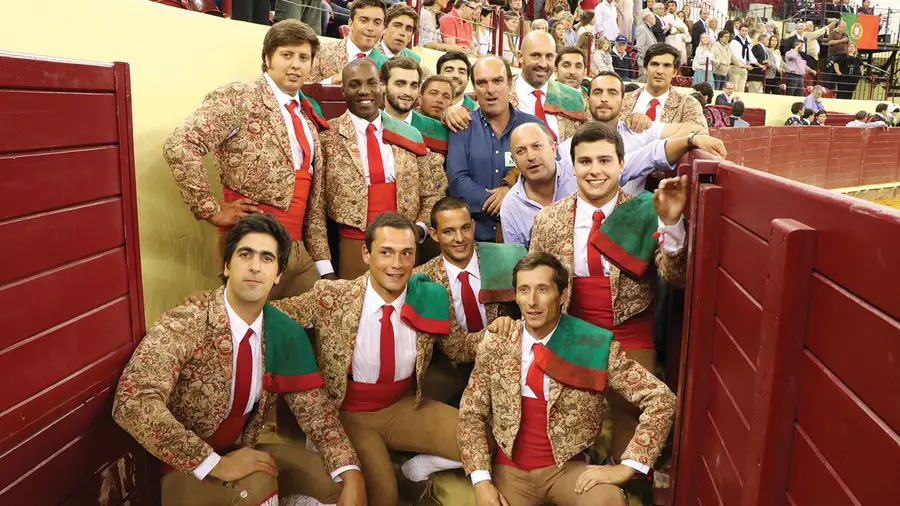 Rivalidade entre os dois grupos de forcados da Chamusca é só nas arenas Rivalidade entre os dois grupos de forcados da Chamusca é só nas arenas