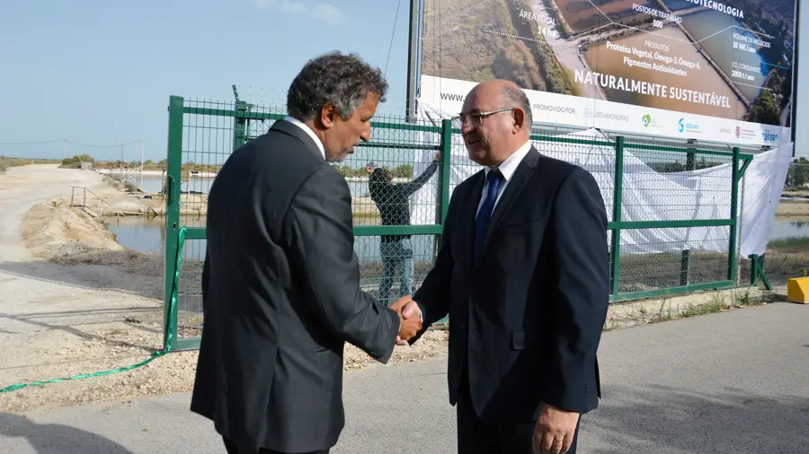 Póvoa de Santa Iria abriu o maior parque europeu de produção de microalgas