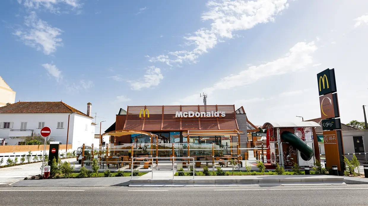 Inauguração McDonald's Porto Alto