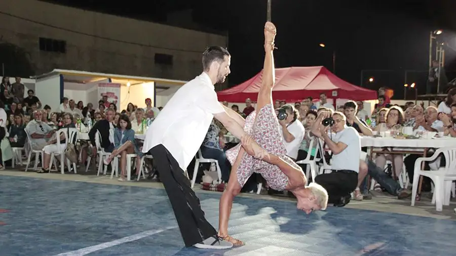 A festa da dança em Tremês A festa da dança em Tremês