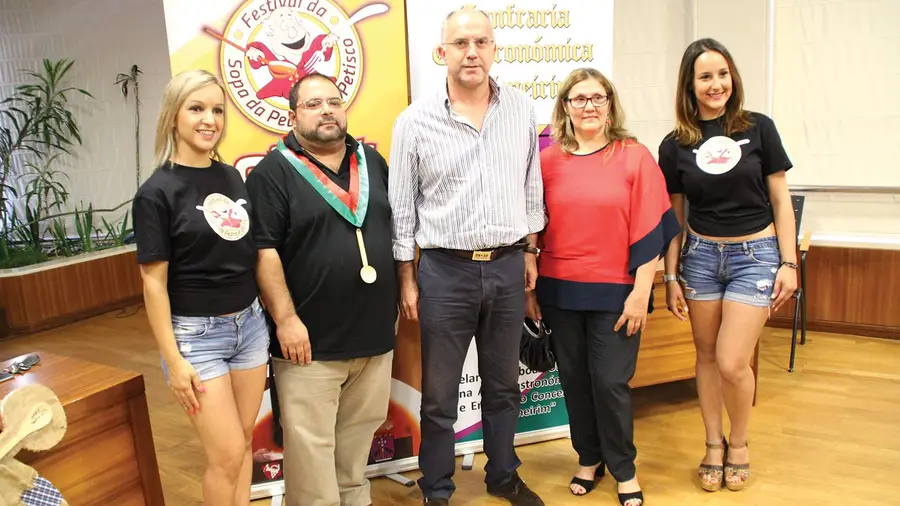 Forcados de Tomar com muitos elementos novos na Corrida de O MIRANTE e do Emigrante Forcados de Tomar com muitos elementos novos na Corrida de O MIRANTE e do Emigrante