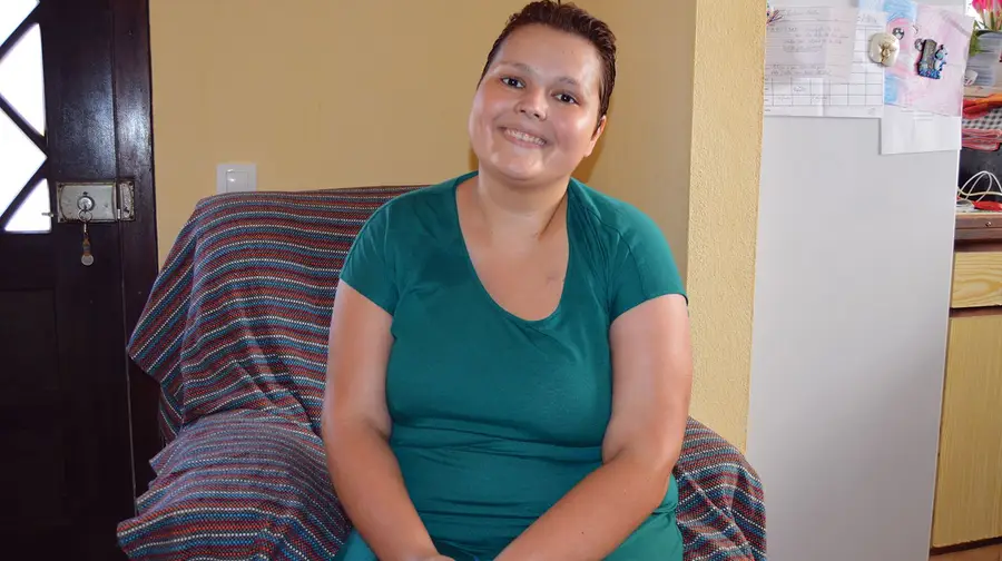 A luta de Beatriz contra um cancro raro nos ossos que já alastrou ao cérebro A luta de Beatriz contra um cancro raro nos ossos que já alastrou ao cérebro