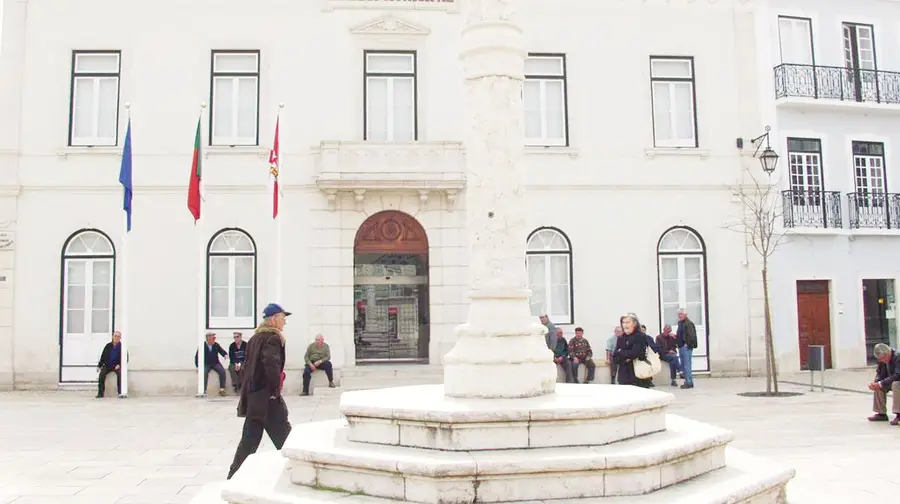 Está a cair o número de trabalhadores precários em Vila Franca de Xira Está a cair o número de trabalhadores precários em Vila Franca de Xira