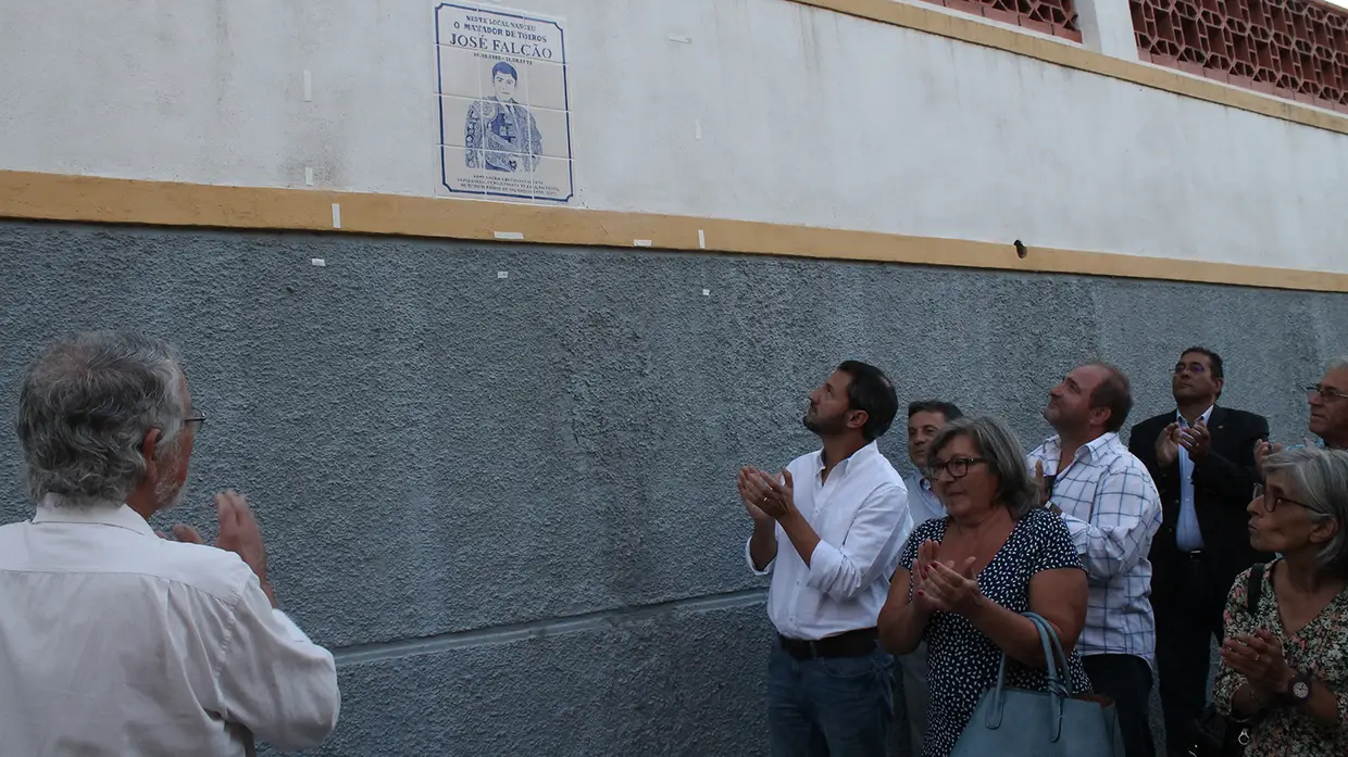 Inauguração da placa memorial dos 75 anos de José Falcão
