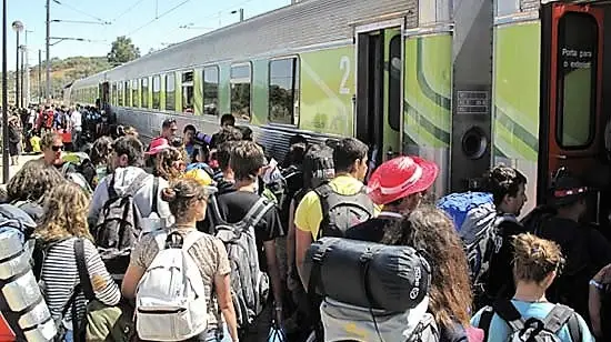 Entroncamento e Badajoz ligadas por comboio