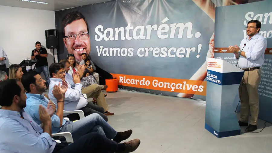 PSD de Santarém inaugurou sede de campanha em ambiente de optimismo