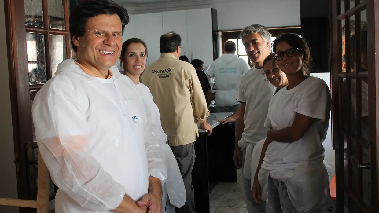 Equipa do Hospital Vila Franca de Xira reabilita instalações da CERCI Flor da Vida de Azambuja