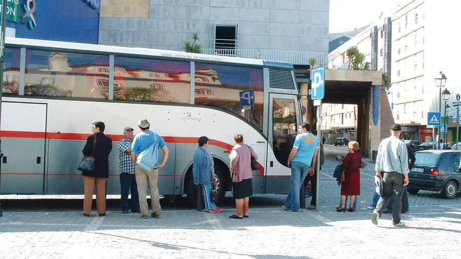 Vila Franca de Xira quer passes gratuitos e mais baratos