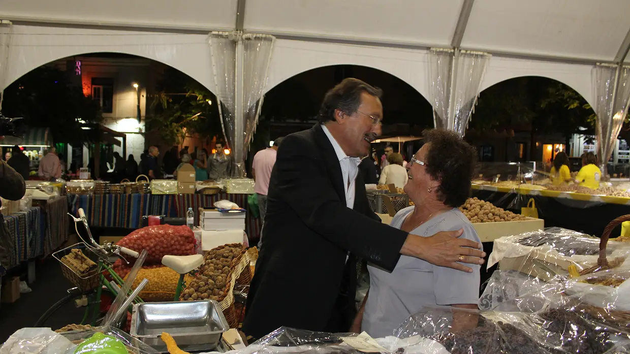 Feira dos Frutos Secos em Torres Novas