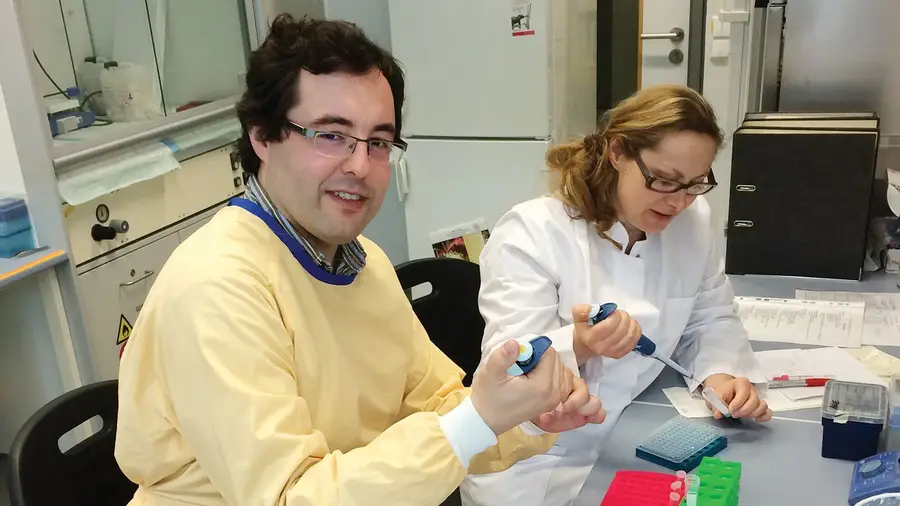 “O país precisa de mudar para que os investigadores portugueses possam regressar” “O país precisa de mudar para que os investigadores portugueses possam regressar”