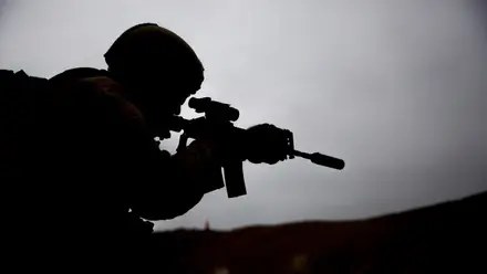 Recrutas sikh vão poder usar barbas e turbantes Recrutas sikh vão poder usar barbas e turbantes